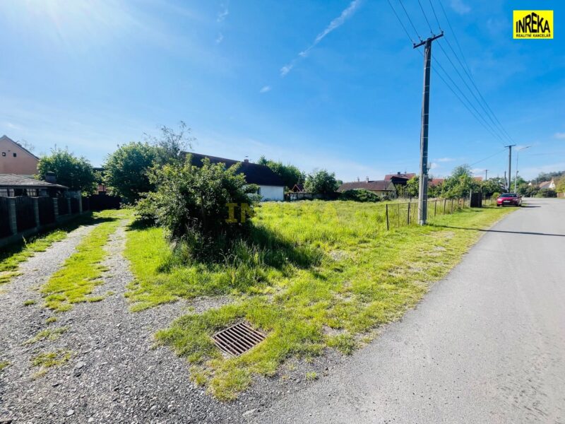 Stavební pozemek v Roudné 905 m2 (3000,-Kč/m2)