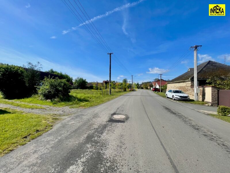 Stavební pozemek v Roudné 905 m2 (3000,-Kč/m2)