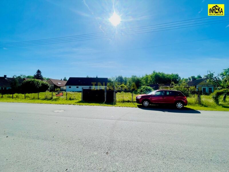 Stavební pozemek v Roudné 905 m2 (3000,-Kč/m2)